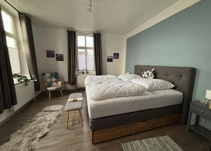 Neu! Zwei Linden Apartamento *